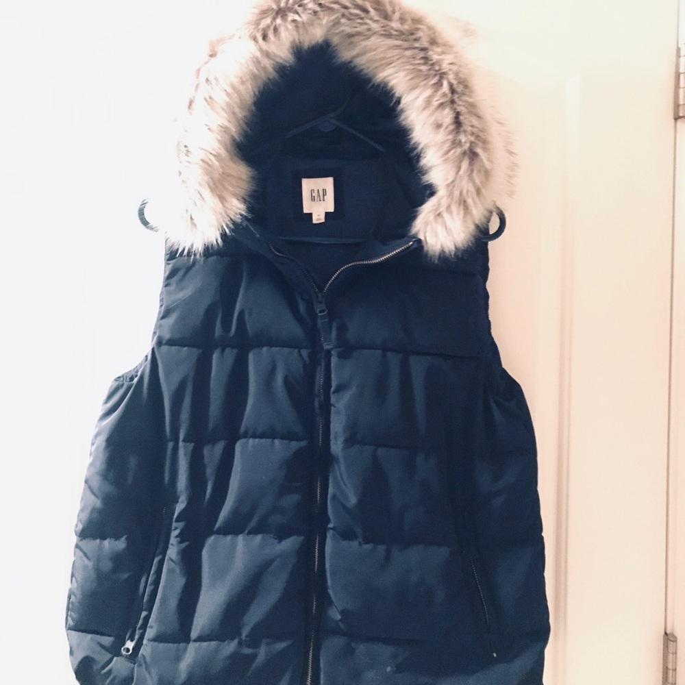 GAP PUFFY VEST, Navy Blue, in Excellent Condition